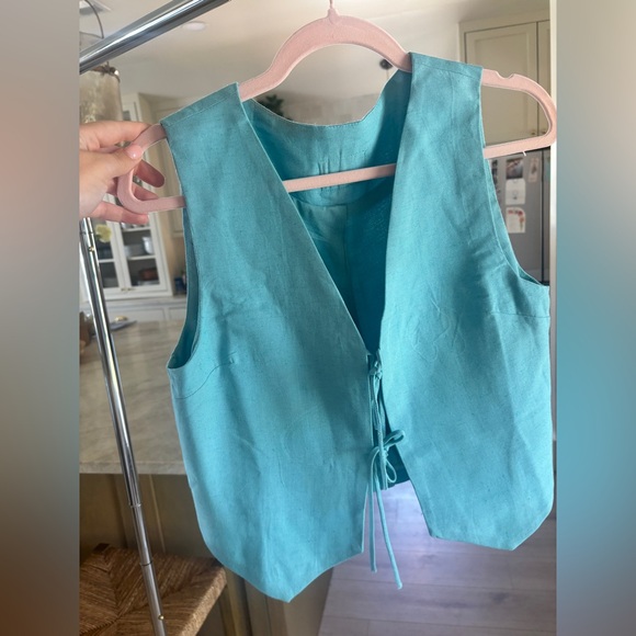 Daily Drills Blue Tie top - Picture 2 of 2